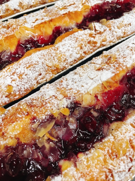 DR T CAKE KRIEK